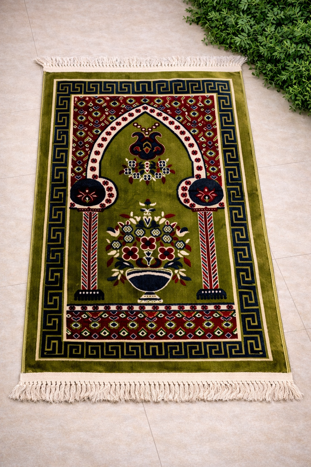 Al Minhas Collection Premium Imported Islamic Prayer Mat Traditional Green Unisex