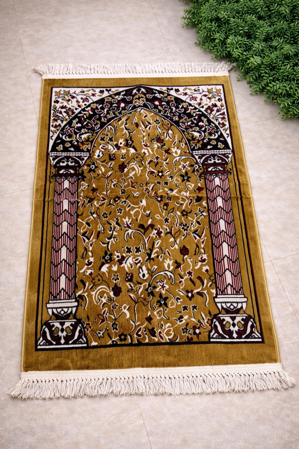 Al Minhas Collection Premium Imported Islamic Prayer Mat Traditional Green Unisex